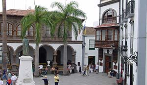 Santa Cruz de la Palma är huvudstad på La Palma